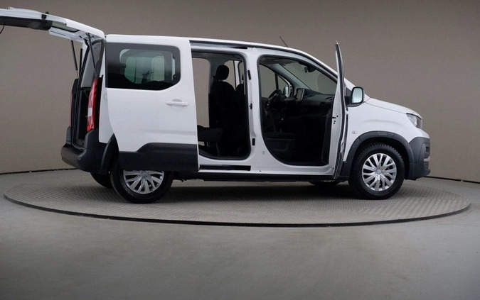 Peugeot Rifter cena 66899 przebieg: 92621, rok produkcji 2019 z Warszawa małe 106